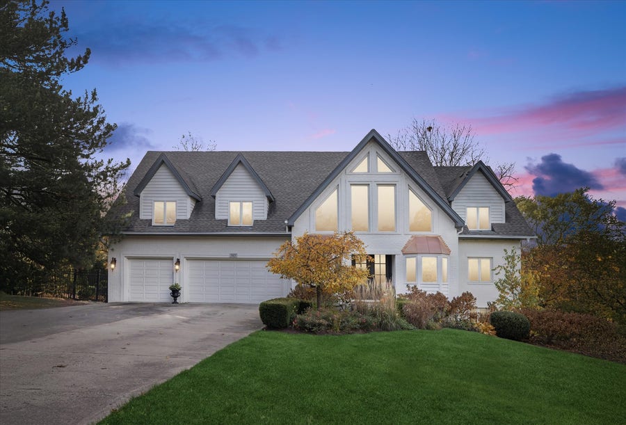 Property photo for 1903 Elmore Avenue, Downers Grove, IL