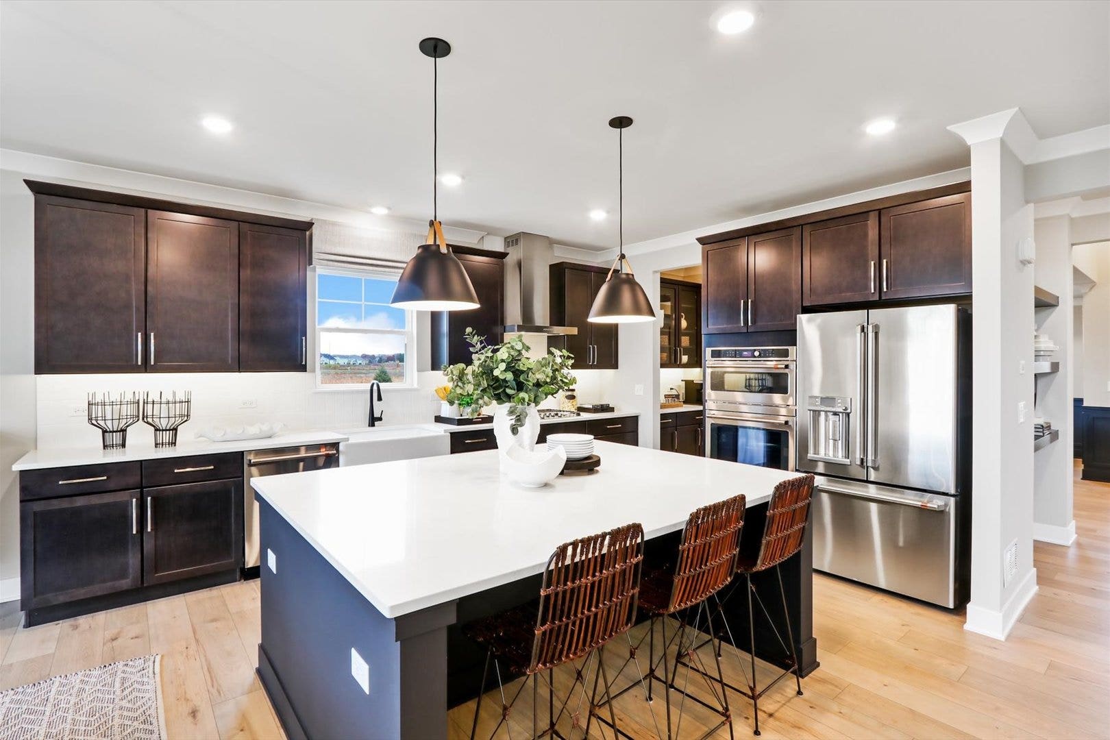 160 39th Street, Downers Grove, IL 60515