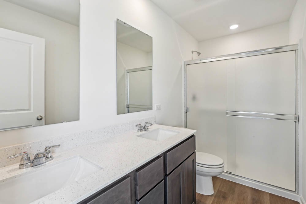 17391 Ulster Drive, Tinley Park, IL 60477 17391 Ulster Drive, Tinley Park, IL 60477
