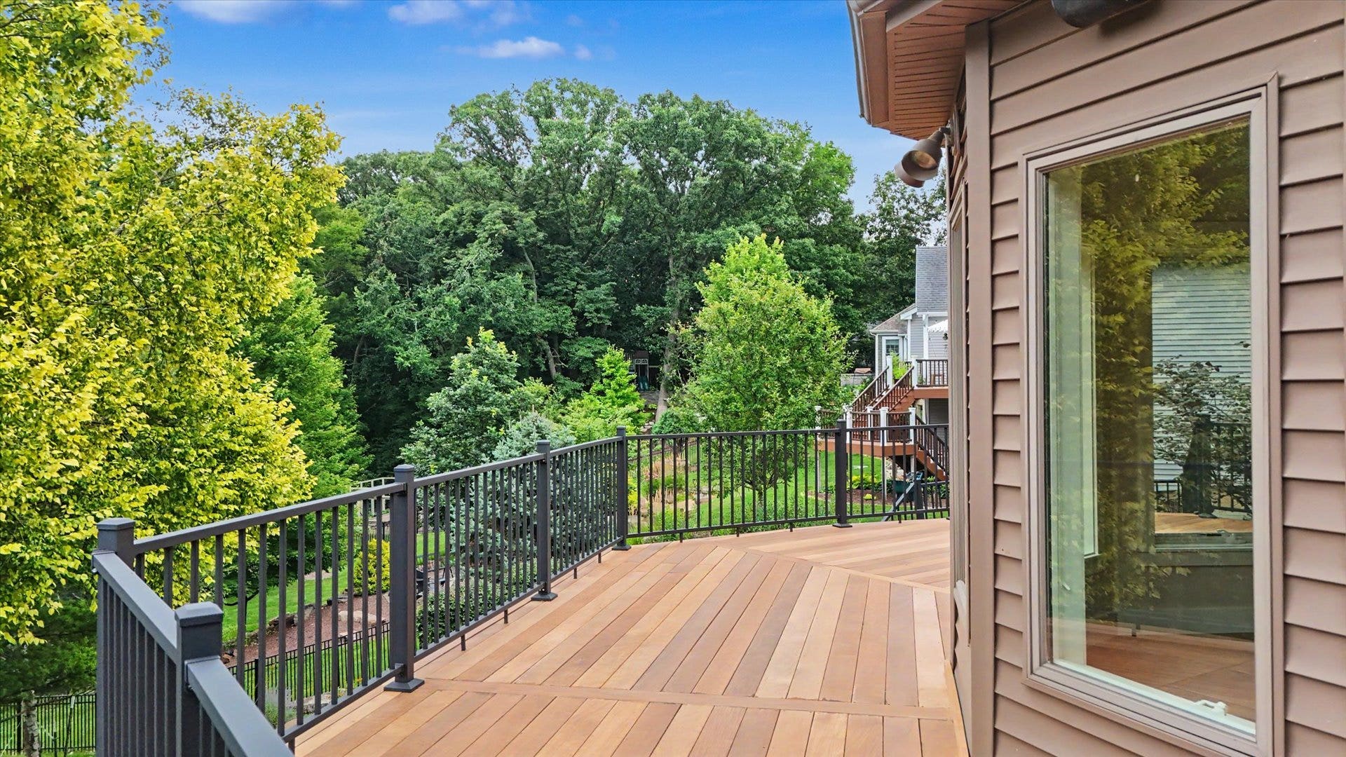 1610 Briarwood Lane, Mahomet, IL 61853