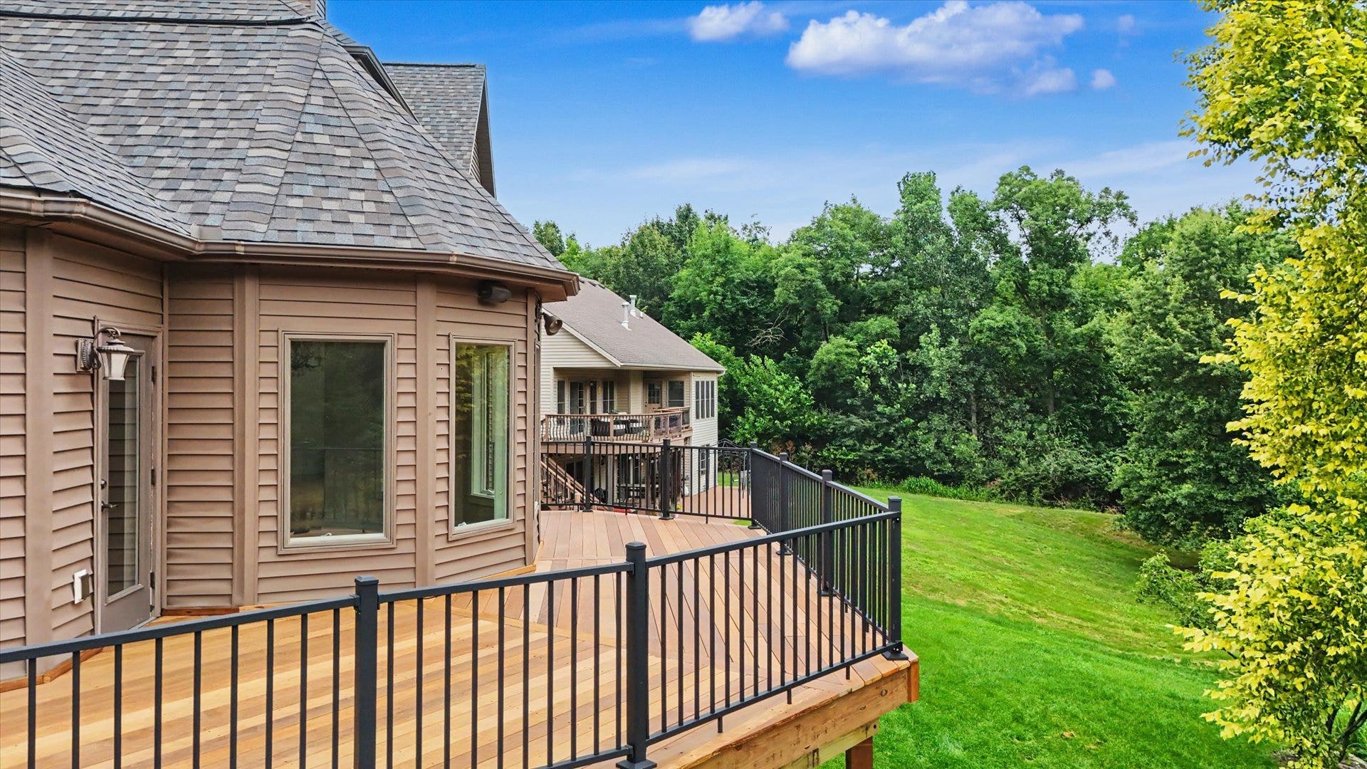 1610 Briarwood Lane, Mahomet, IL 61853