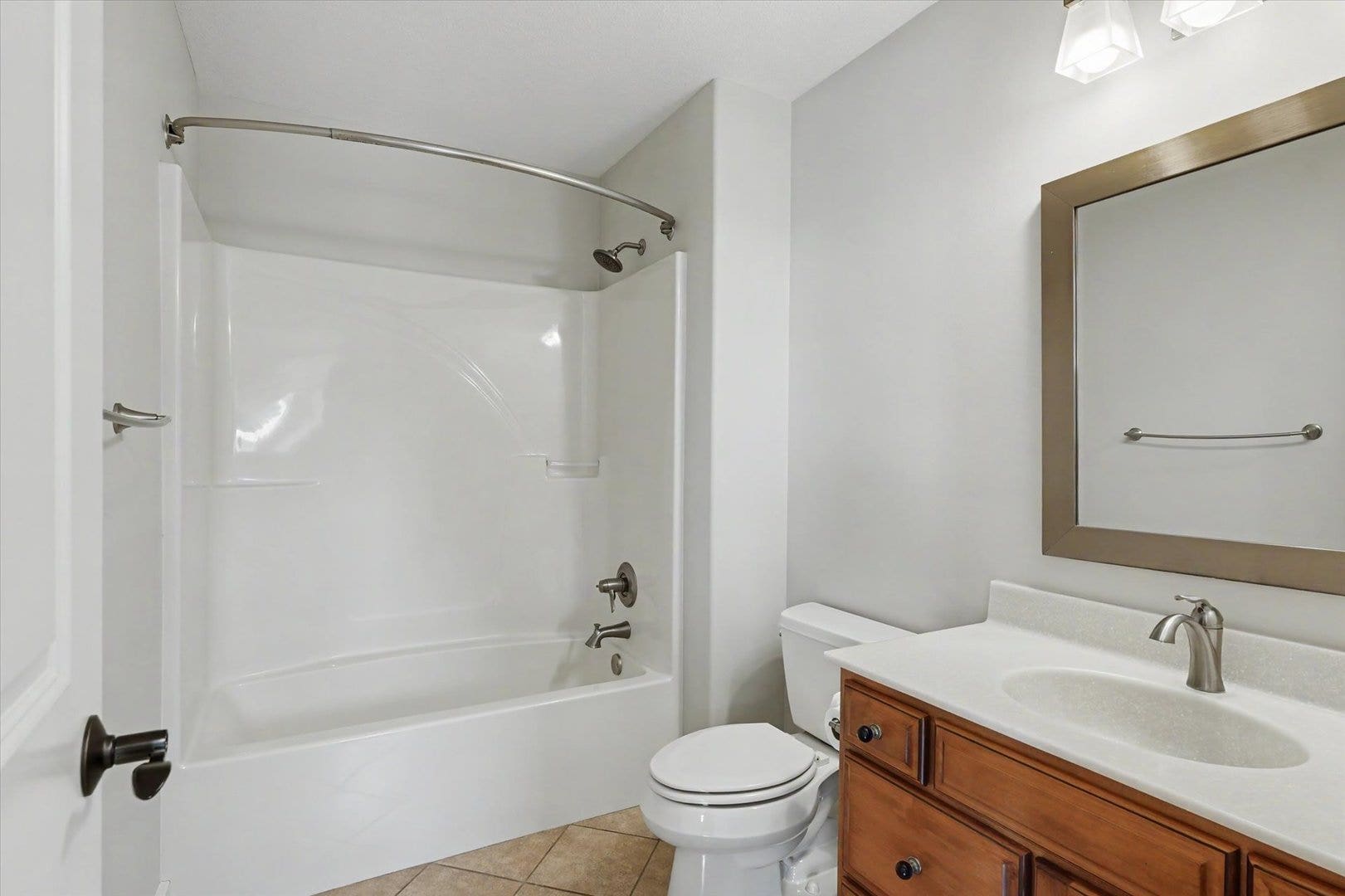1610 Briarwood Lane, Mahomet, IL 61853