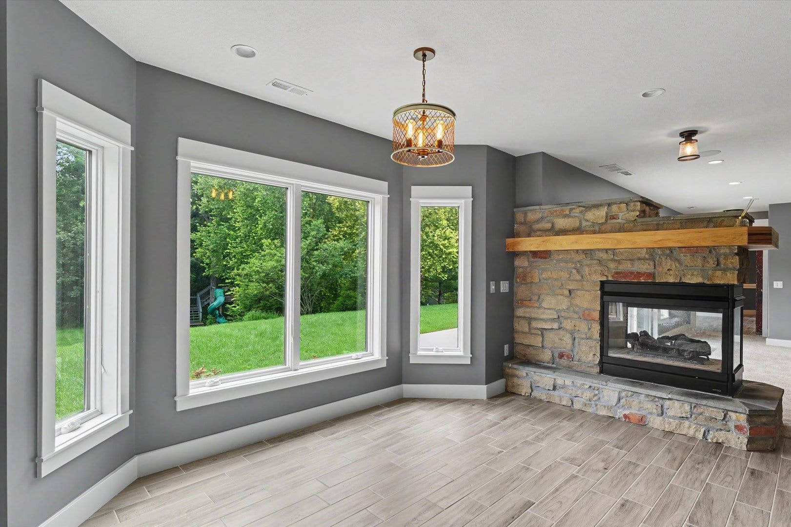 1610 Briarwood Lane, Mahomet, IL 61853