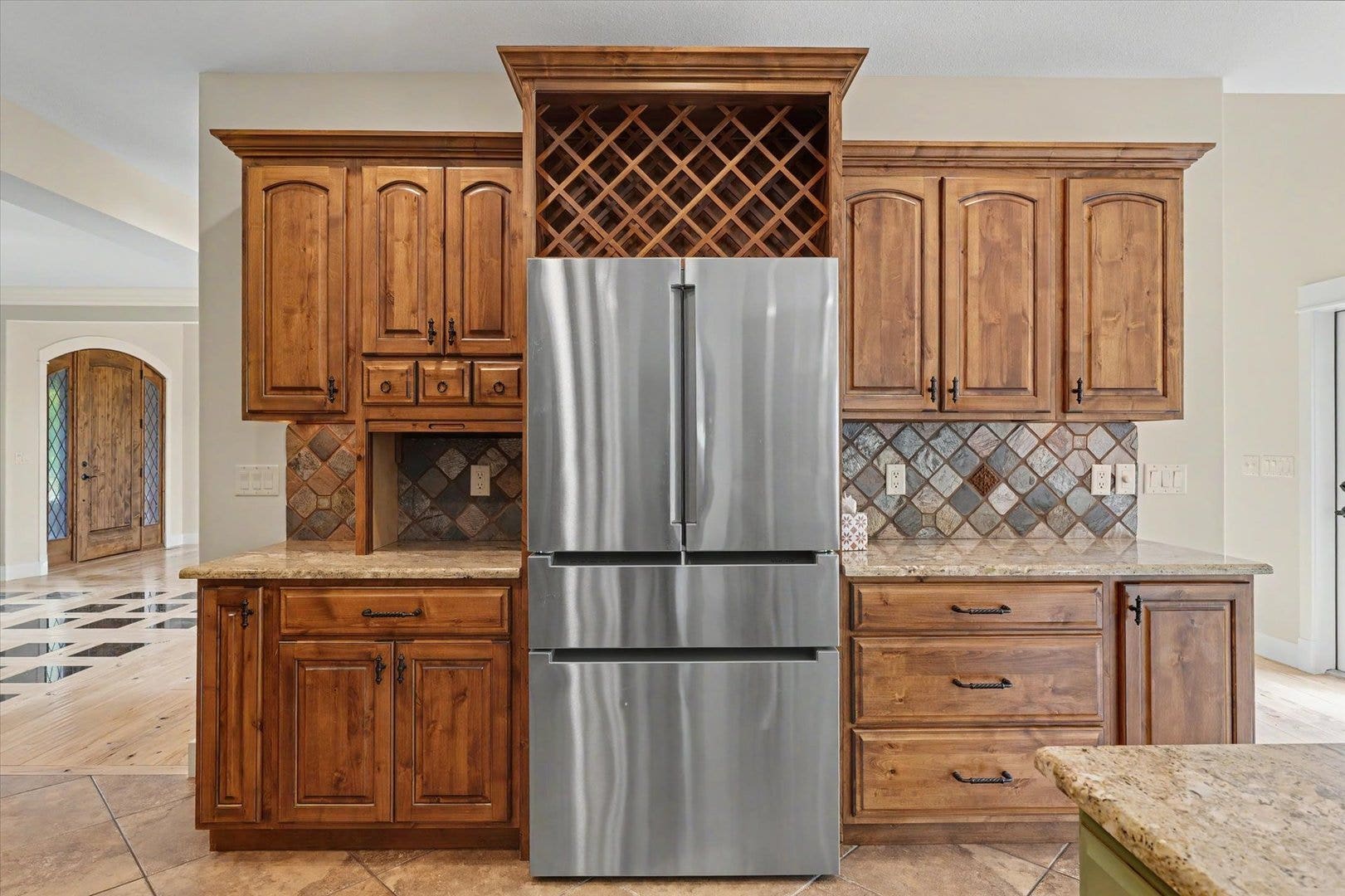 1610 Briarwood Lane, Mahomet, IL 61853