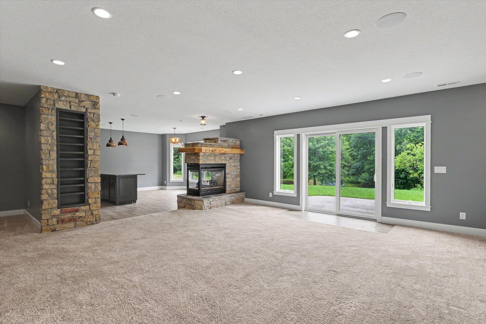 1610 Briarwood Lane, Mahomet, IL 61853