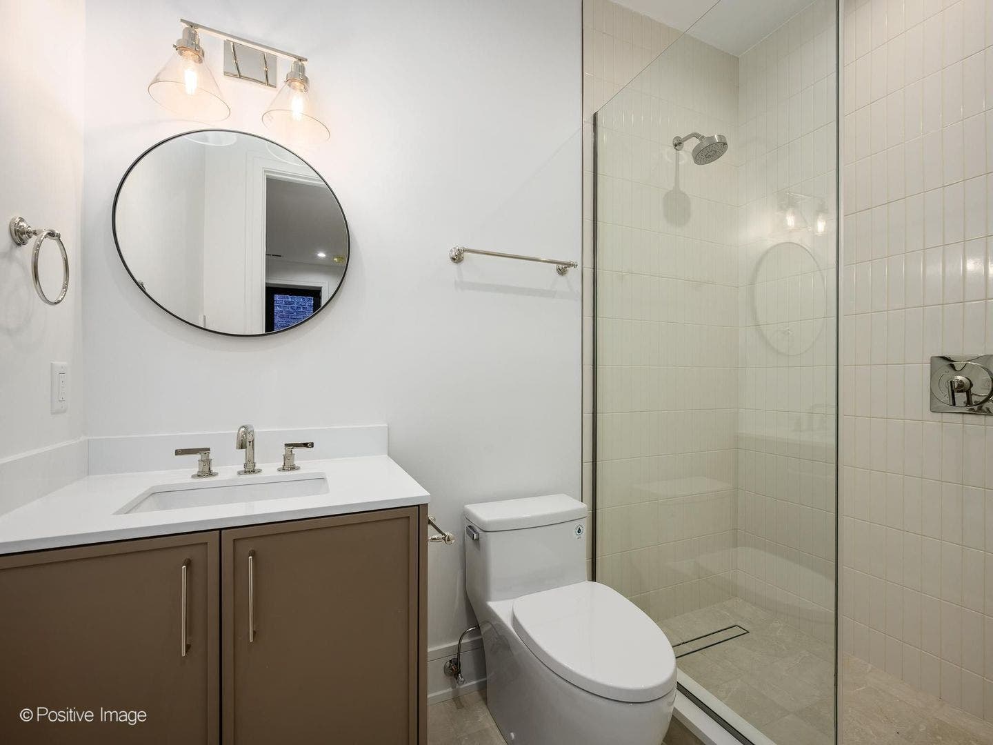 1935 N Mohawk Street, #1S, Chicago, IL 60614 1935 N Mohawk Street, #1S, Chicago, IL 60614