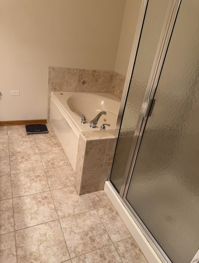 16001 S 88th Avenue, #202, Orland Park, IL 60462