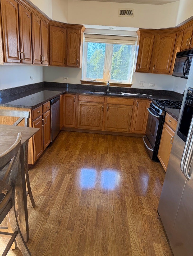 16001 S 88th Avenue, #202, Orland Park, IL 60462