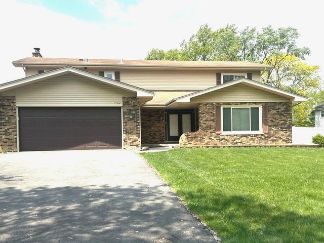Property photo for 1402 Berry Lane, Flossmoor, IL