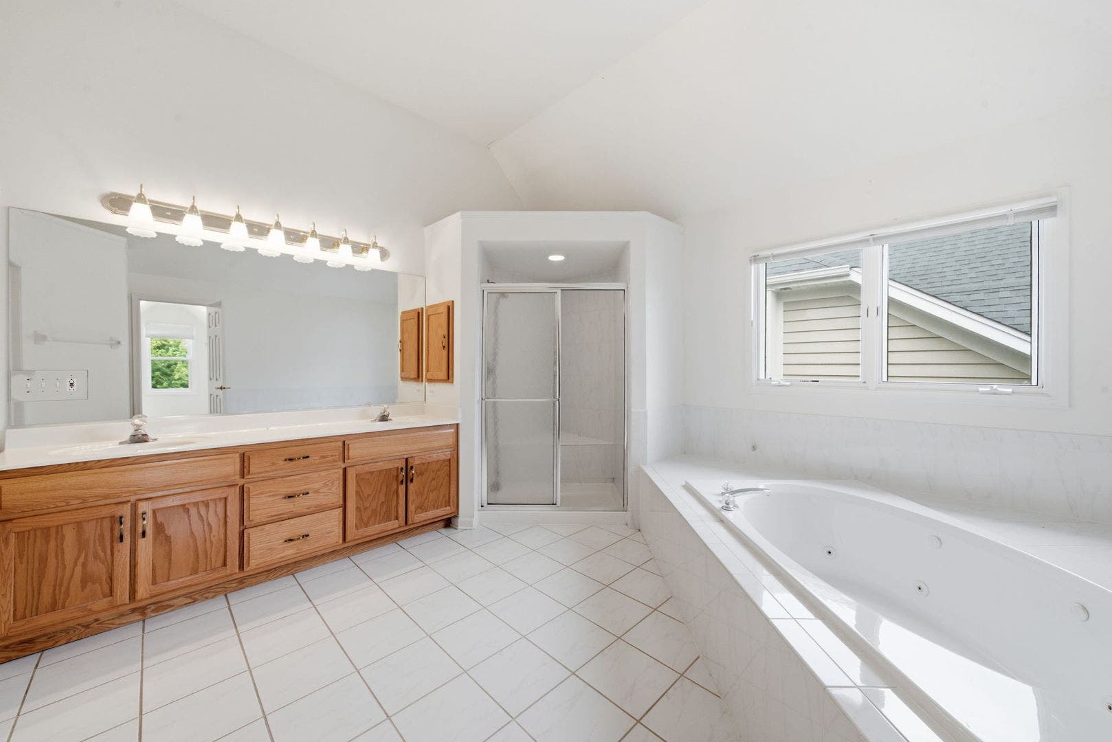 2529 Danhaven Court, Aurora, IL 60502 2529 Danhaven Court, Aurora, IL 60502