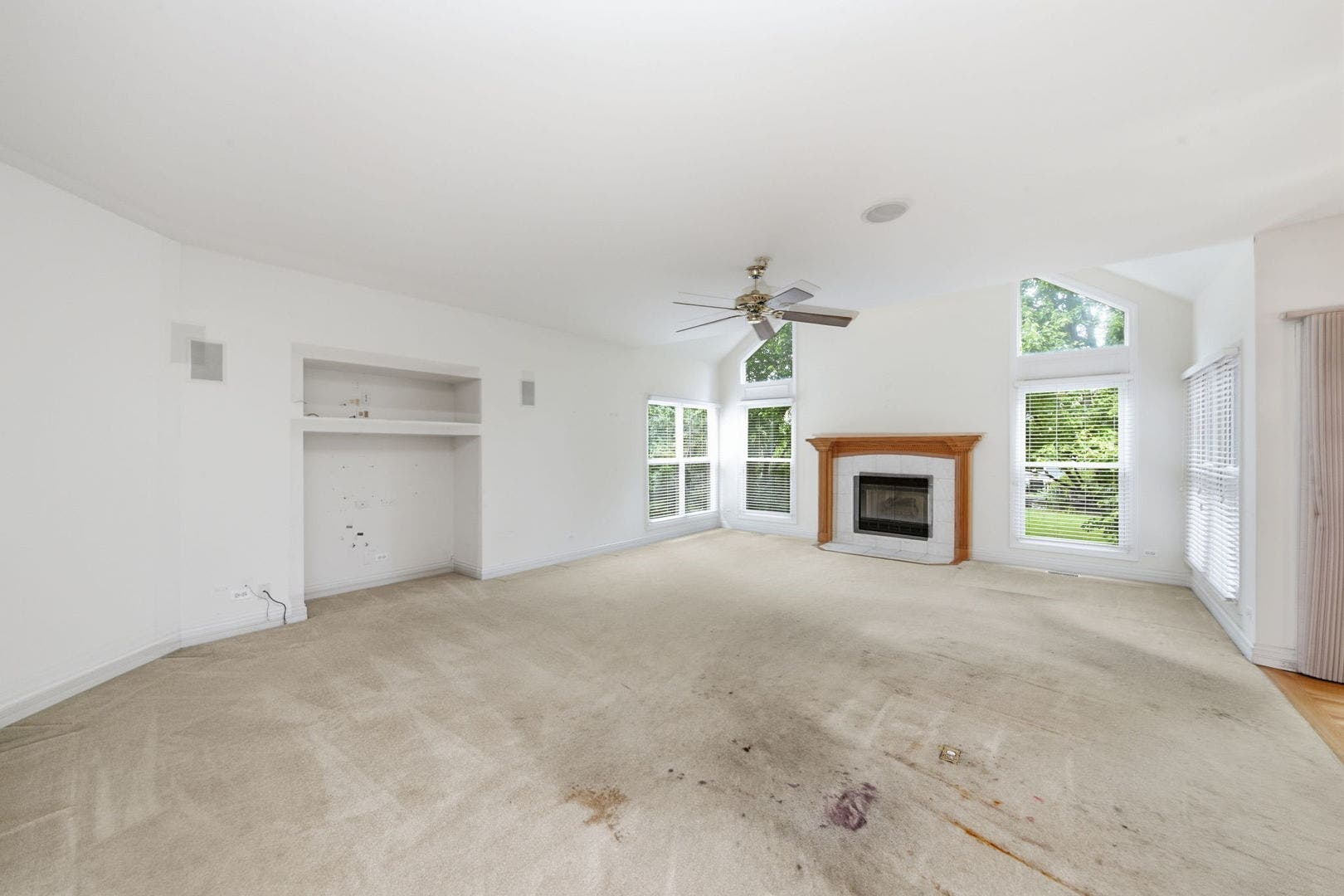 2529 Danhaven Court, Aurora, IL 60502 2529 Danhaven Court, Aurora, IL 60502