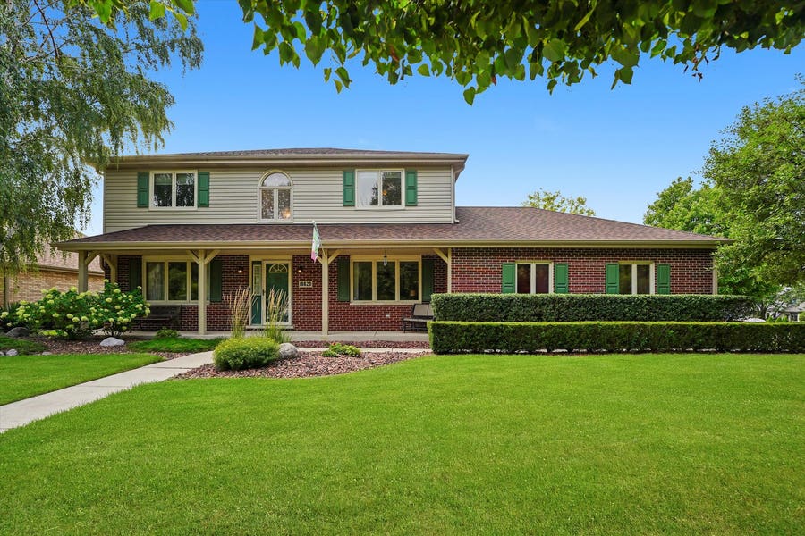 Property photo for 16620 Pear Avenue, Orland Park, IL
