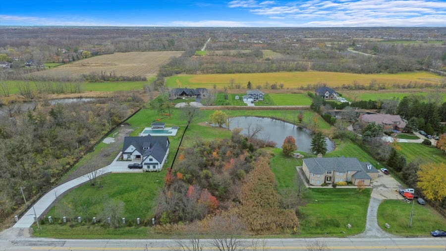 Property photo for 11000 W 131st Street, Palos Park, IL