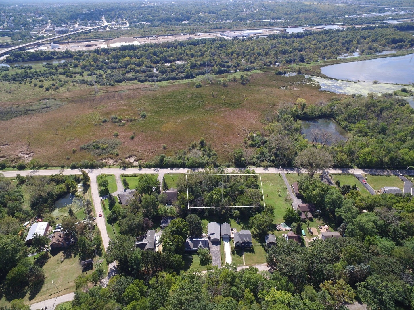 19w760 Bluff Road, Lemont, IL 60439 19w760 Bluff Road, Lemont, IL 60439
