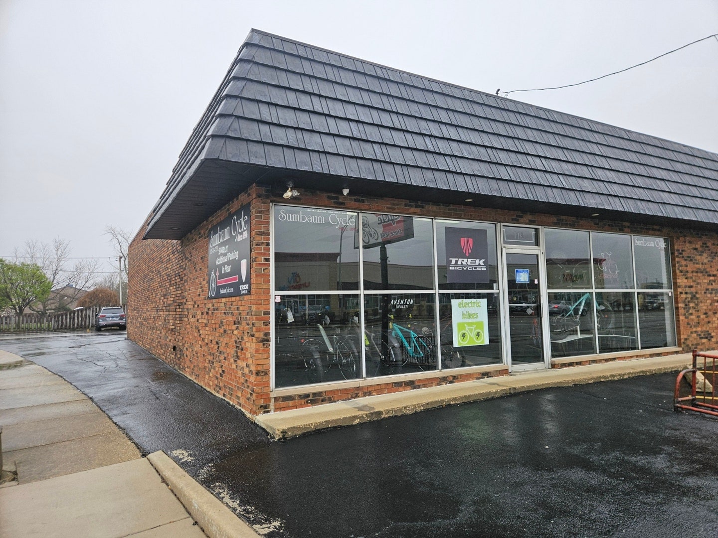 114 N Larkin Avenue, Joliet, IL 60435