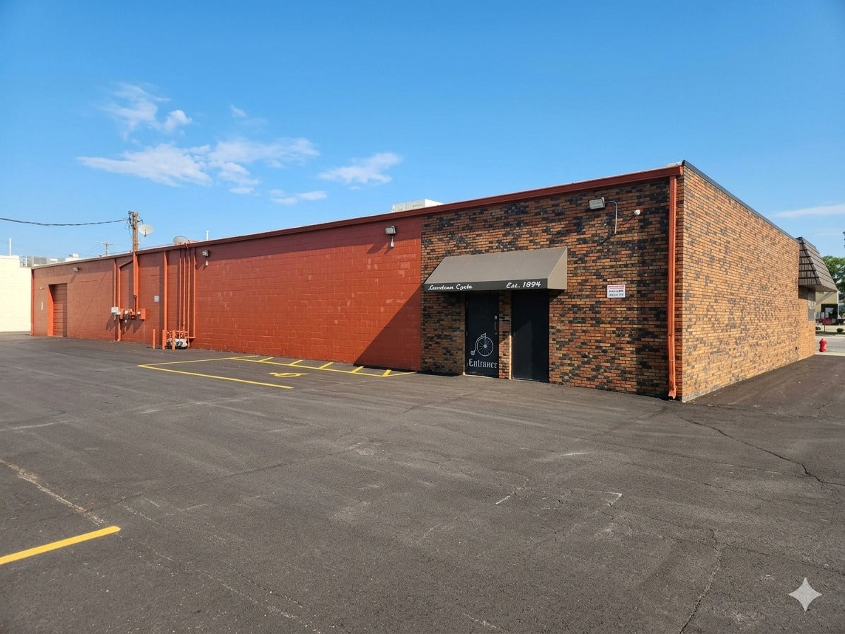 114 N Larkin Avenue, Joliet, IL 60435