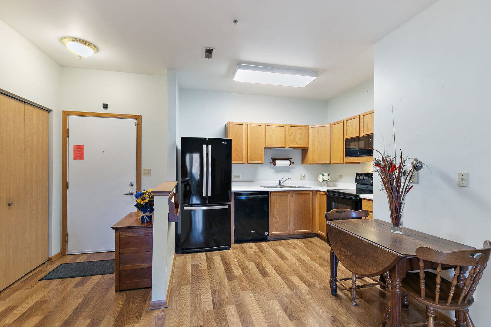 801 N Mclean Boulevard, #156, Elgin, IL 60123 801 N Mclean Boulevard, #156, Elgin, IL 60123