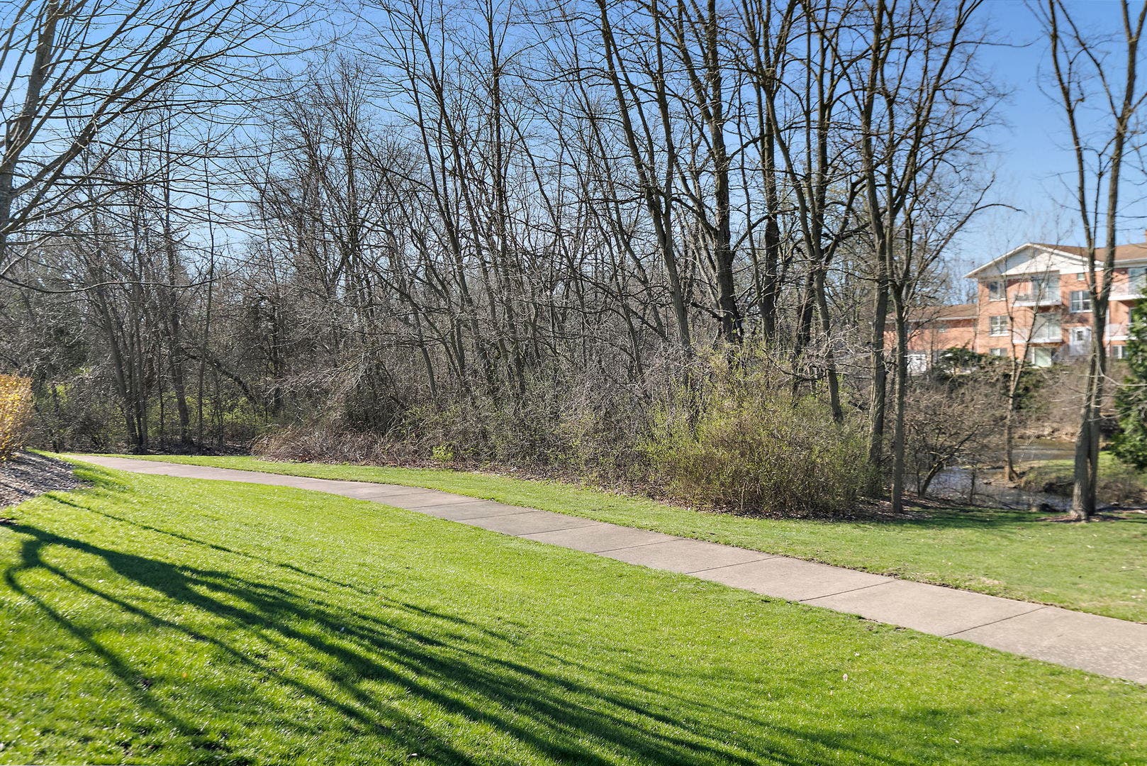 801 N Mclean Boulevard, #156, Elgin, IL 60123 801 N Mclean Boulevard, #156, Elgin, IL 60123