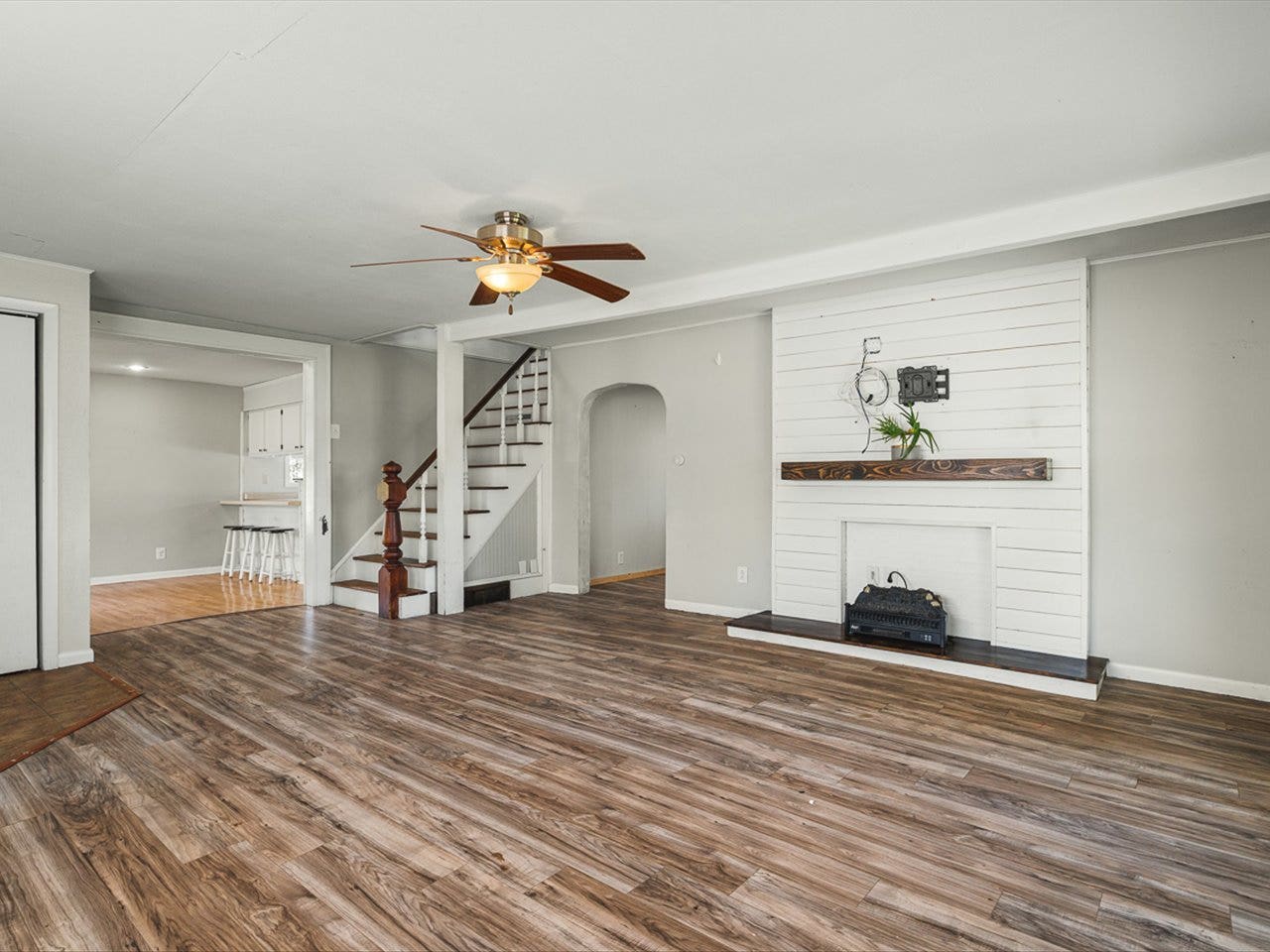 312 N Stanton Street, Davis, IL 61019 312 N Stanton Street, Davis, IL 61019