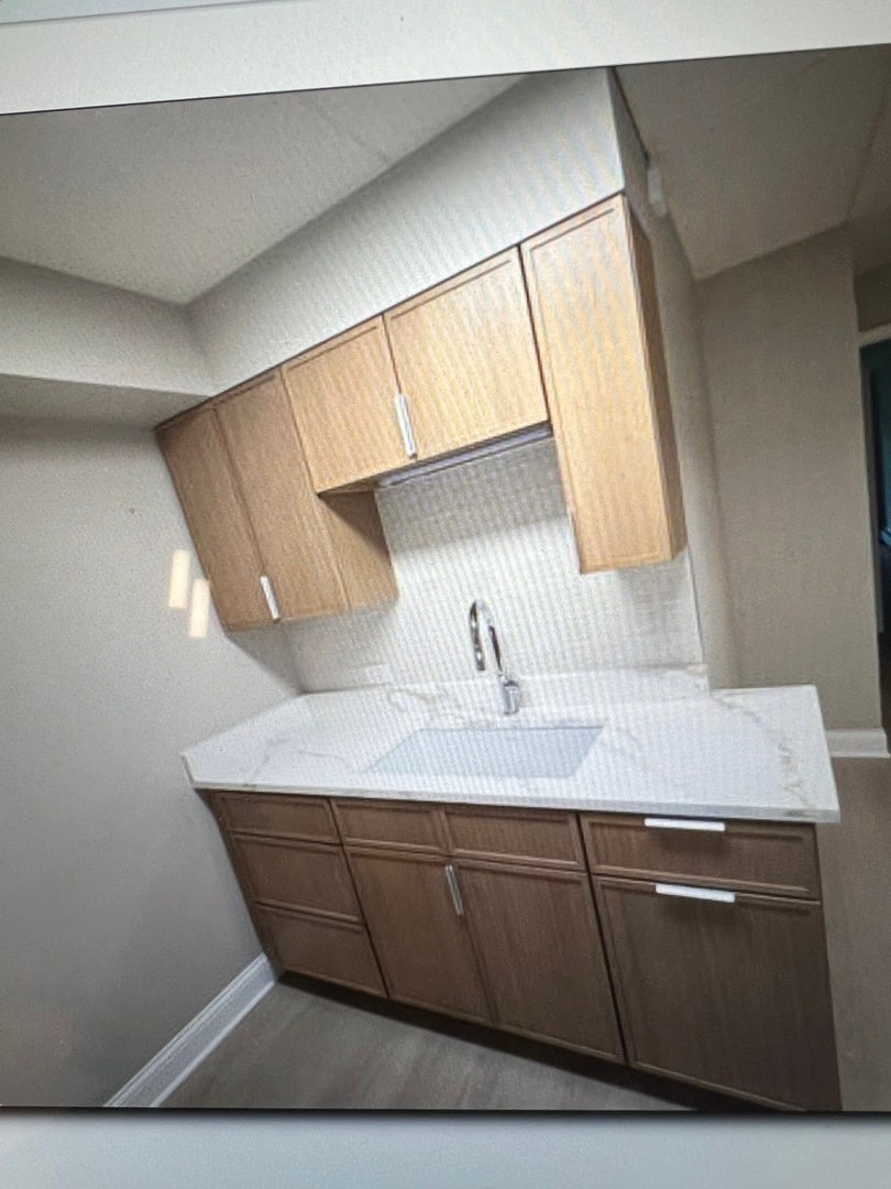 5125 Blodgett Avenue, #211T, Downers Grove, IL 60515 5125 Blodgett Avenue, #211T, Downers Grove, IL 60515