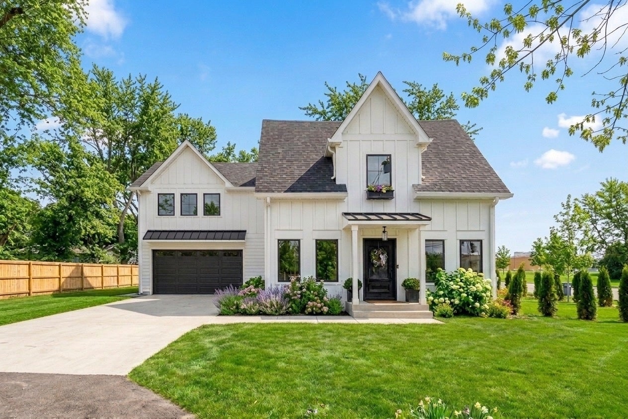 1634 63rd Street, Downers Grove, IL 60516 1634 63rd Street, Downers Grove, IL 60516