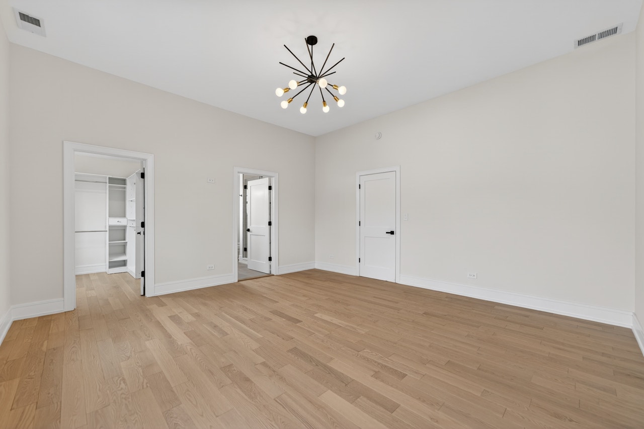 1634 63rd Street, Downers Grove, IL 60516 1634 63rd Street, Downers Grove, IL 60516