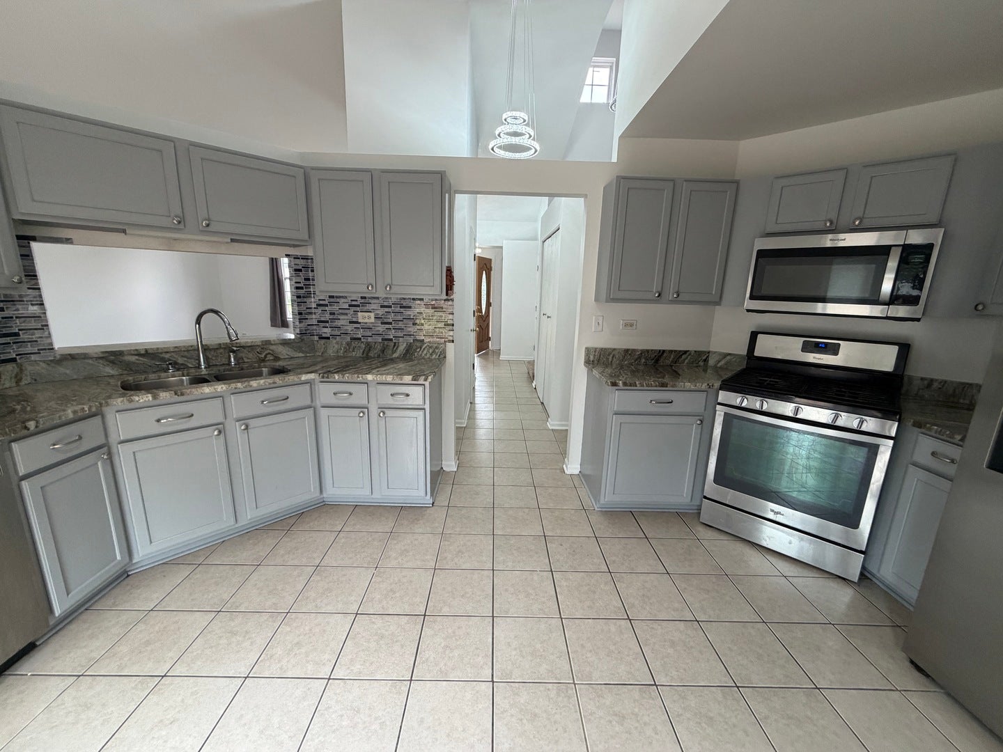 2354 Nantucket Lane, Elgin, IL 60123
