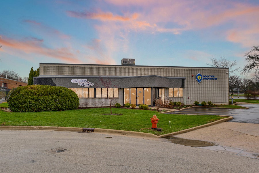 Property photo for 1175 Jansen Farm Court, Elgin, IL