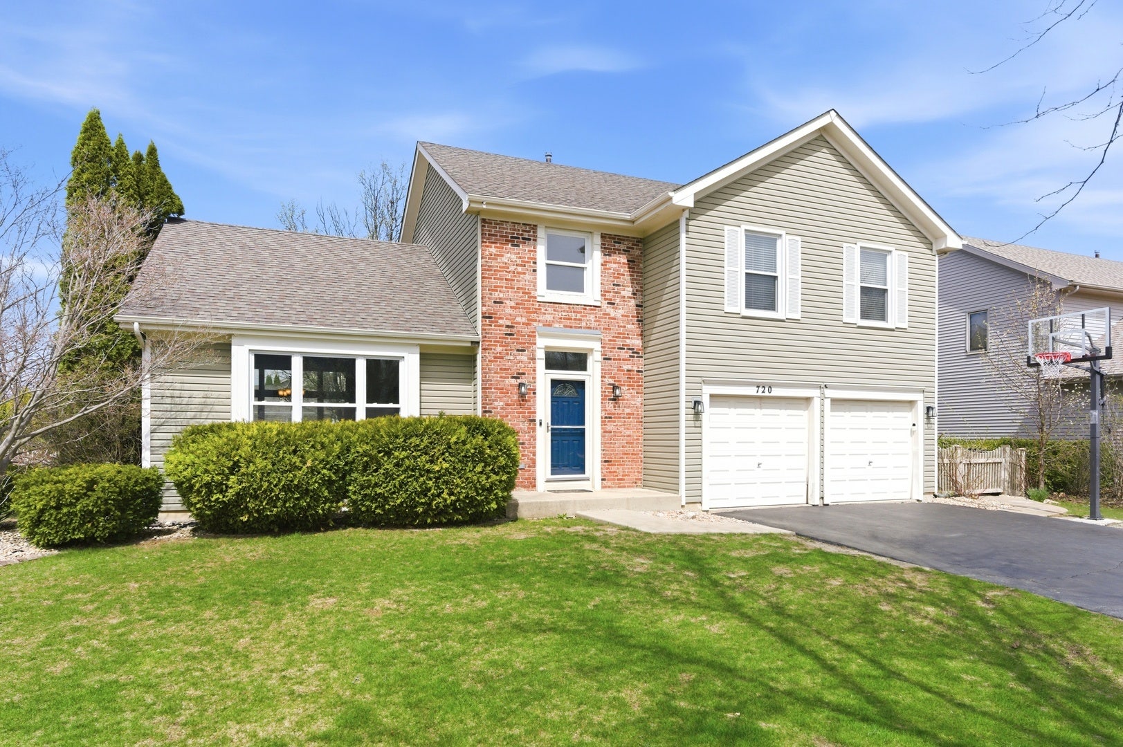 720 Countryside Drive, Bolingbrook, IL 60490 720 Countryside Drive, Bolingbrook, IL 60490