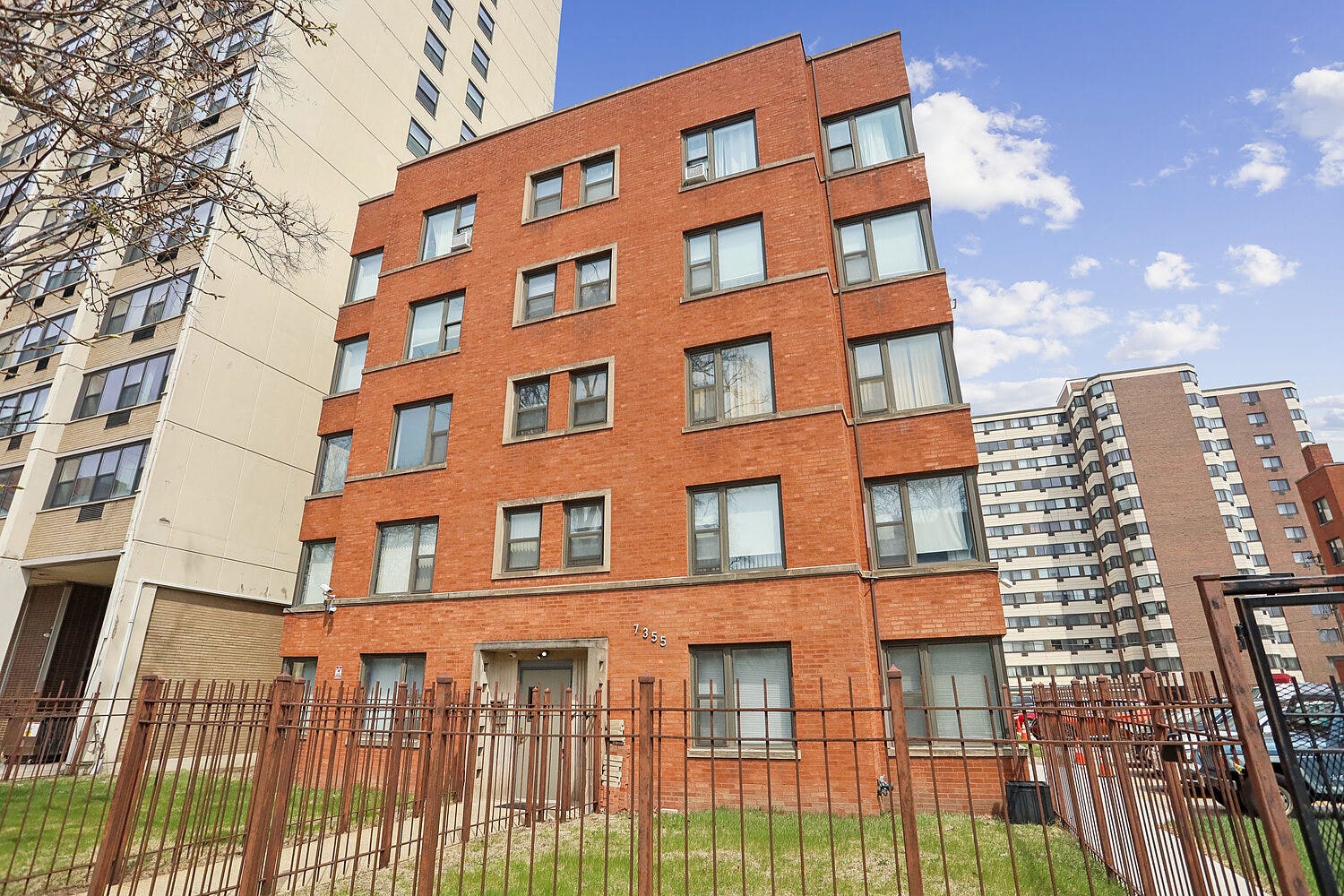 7355 S South Shore Drive, #306, Chicago, IL 60649 7355 S South Shore Drive, #306, Chicago, IL 60649