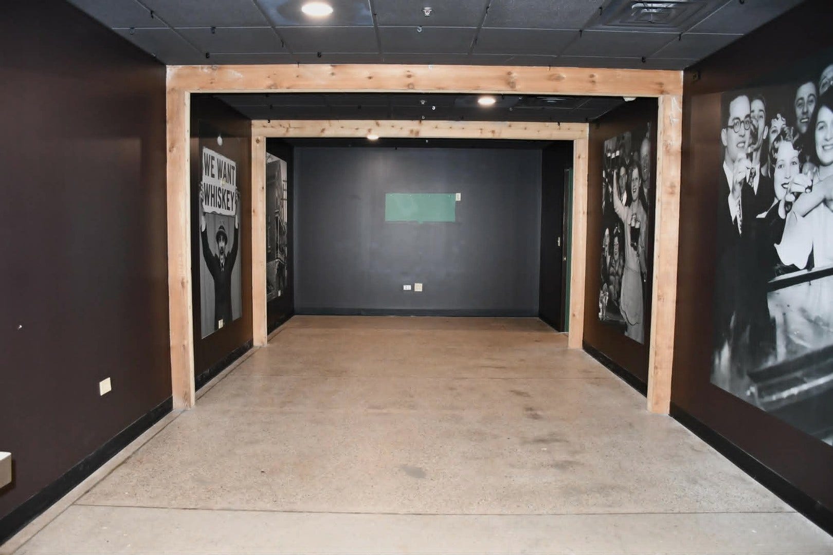 25628 S Gougar Road, Manhattan, IL 60442 large room separate from main areas