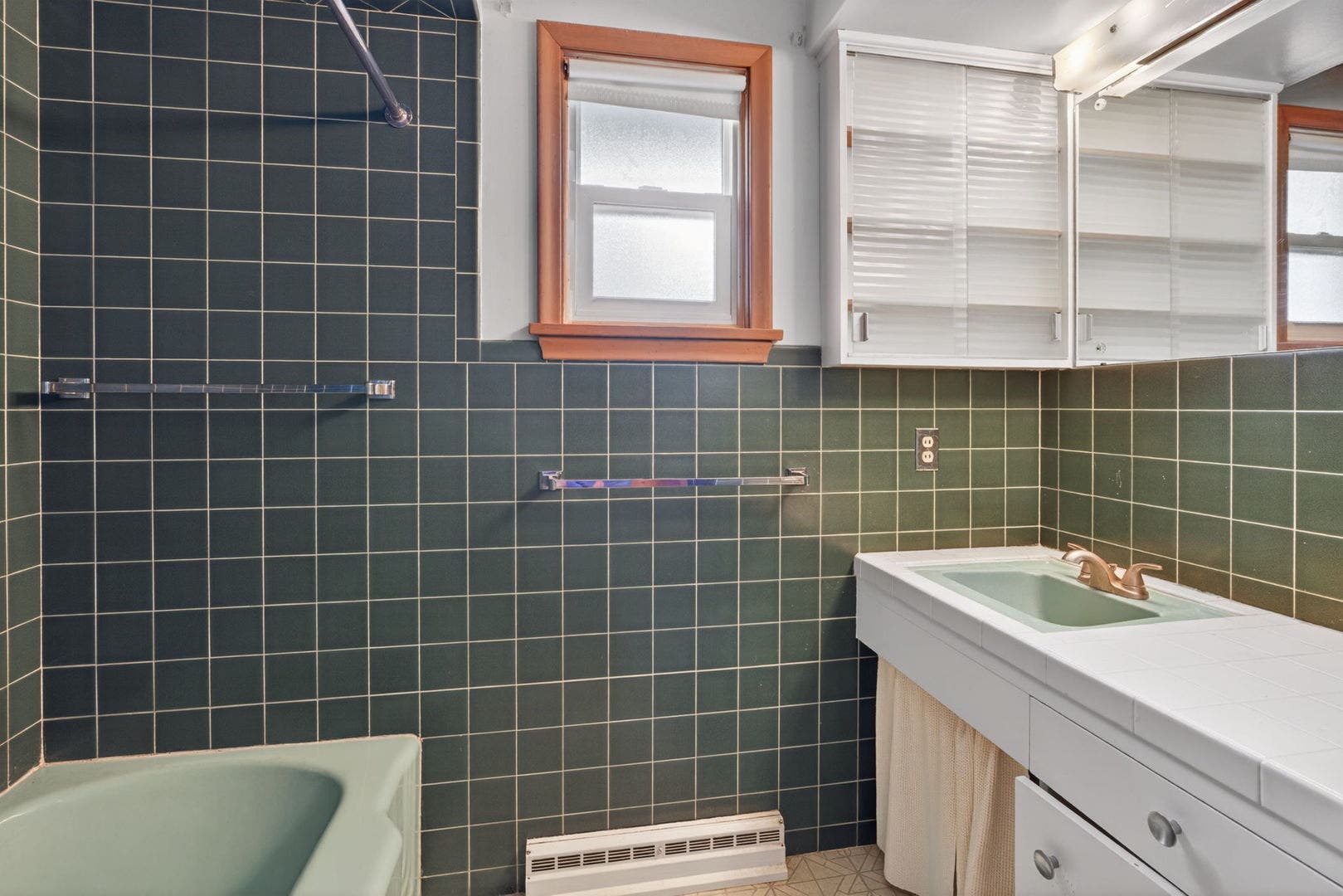 1301 Sherwood Place, Joliet, IL 60435