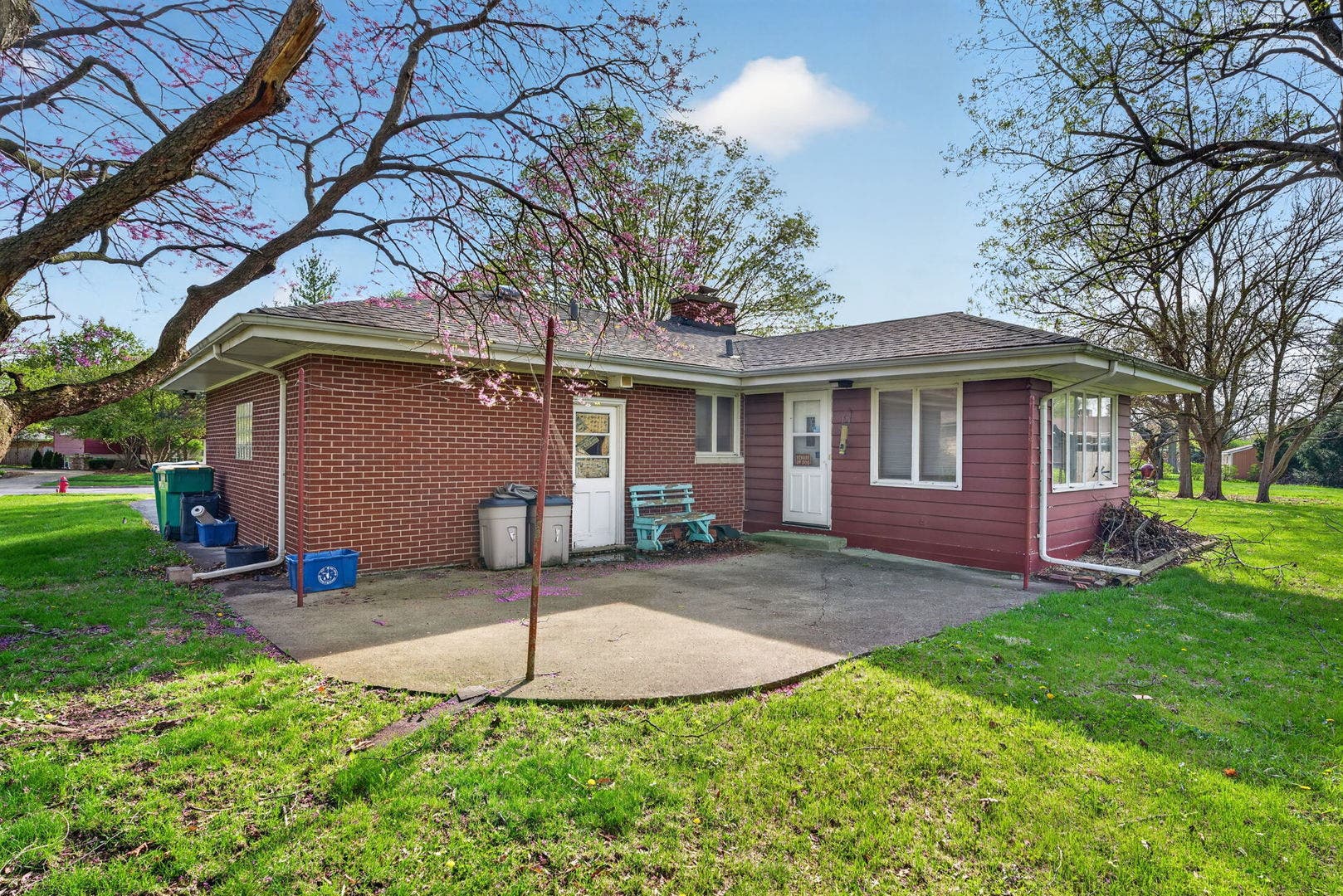 1301 Sherwood Place, Joliet, IL 60435