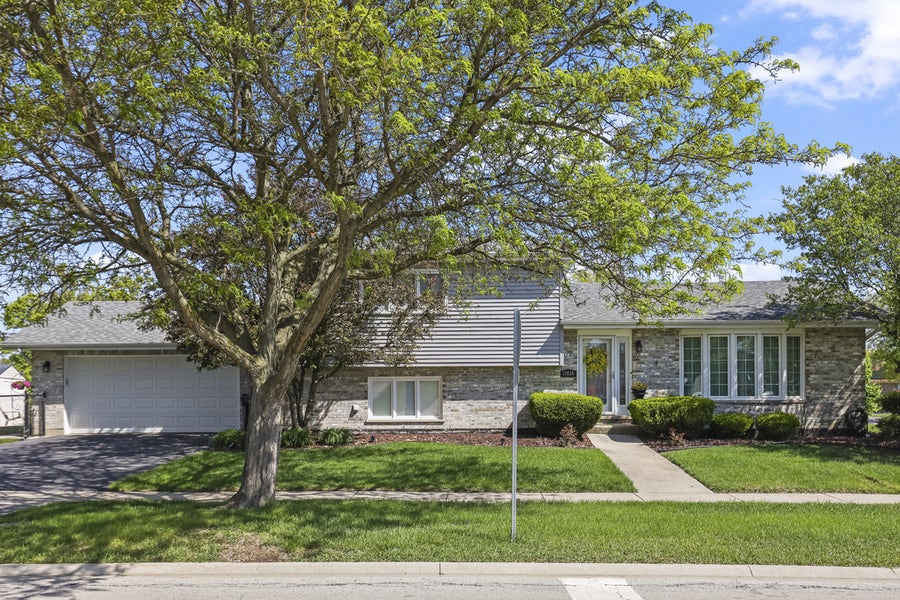 Property photo for 17028 Redwood Court, Orland Hills, IL
