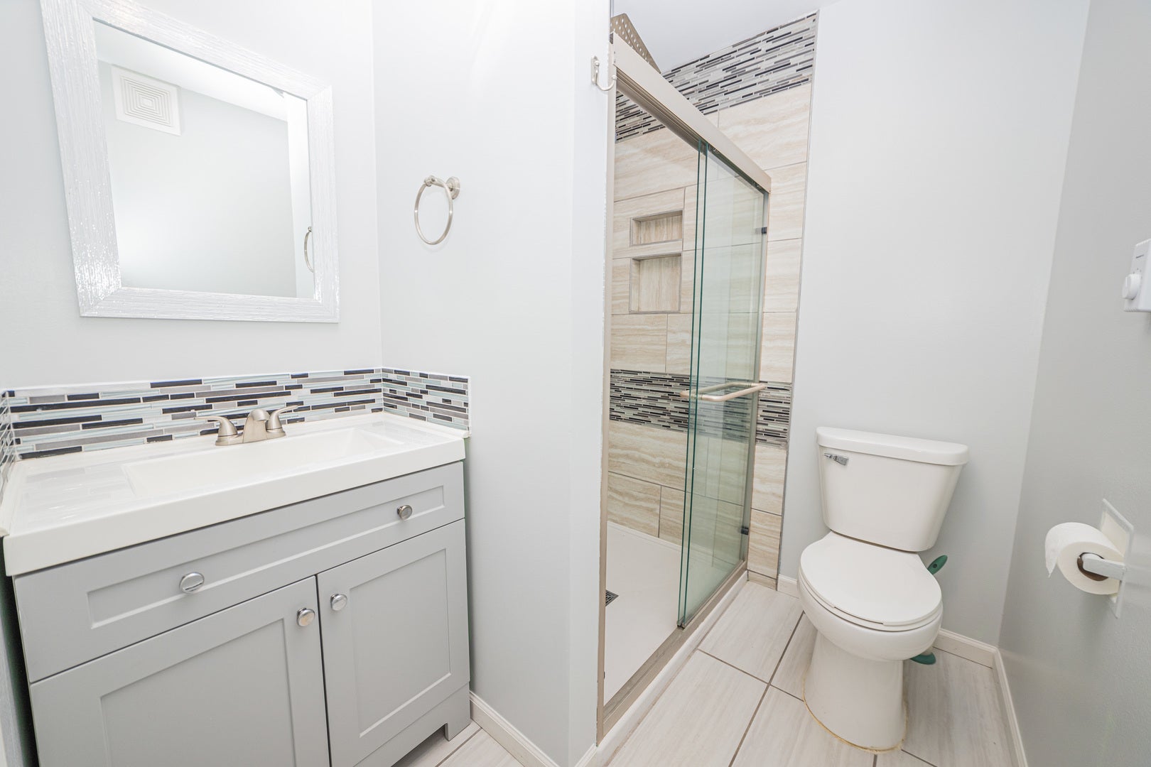 307 Illini Drive, Minooka, IL 60447 307 Illini Drive, Minooka, IL 60447