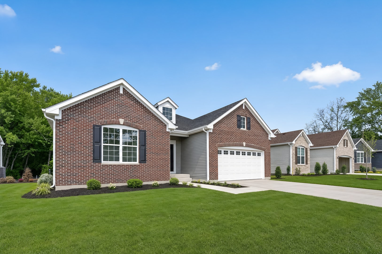 2021 Kenilworth Place, Aurora, IL 60506 2021 Kenilworth Place, Aurora, IL 60506