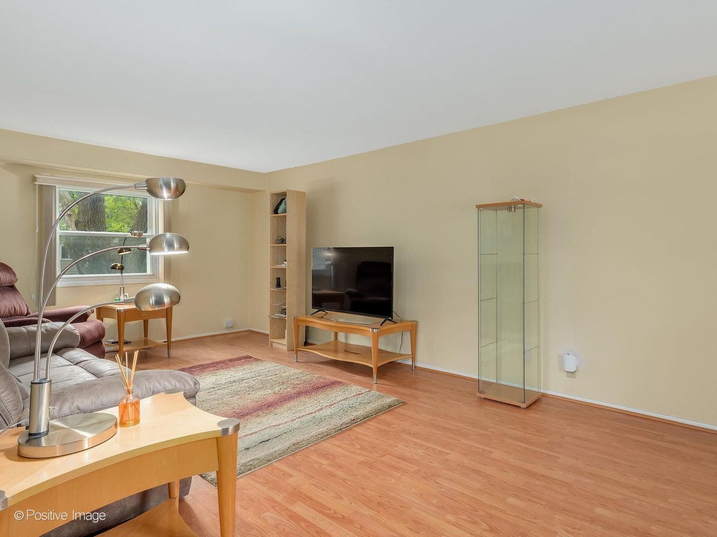 531 Redwood Road, Bolingbrook, IL 60440 531 Redwood Road, Bolingbrook, IL 60440