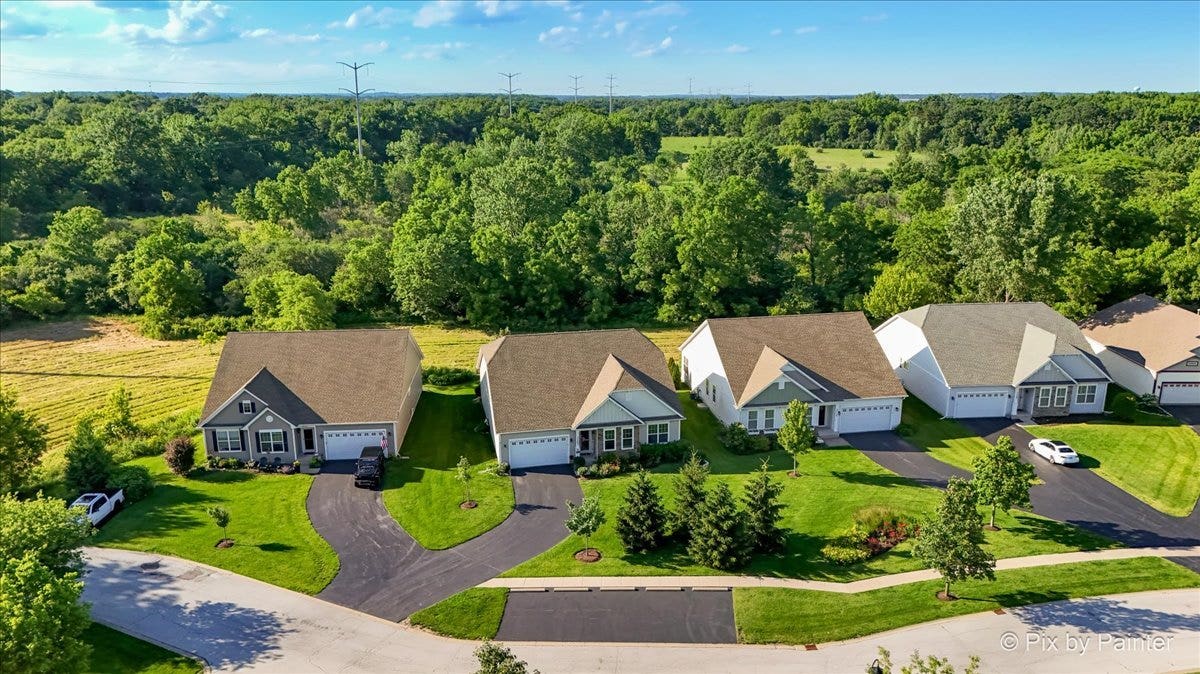 3147 Trillium Court W, Aurora, IL 60506 3147 Trillium Court W, Aurora, IL 60506