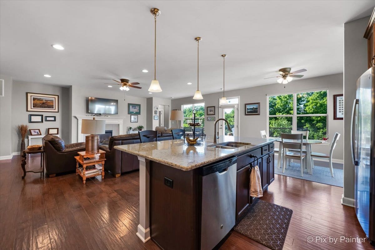 3147 Trillium Court W, Aurora, IL 60506 3147 Trillium Court W, Aurora, IL 60506