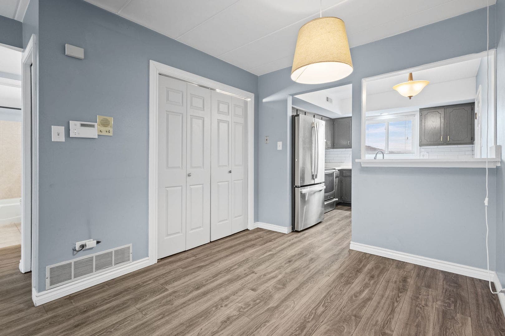 2815 Glenwood Lansing Road, #205, Lynwood, IL 60411 2815 Glenwood Lansing Road, #205, Lynwood, IL 60411