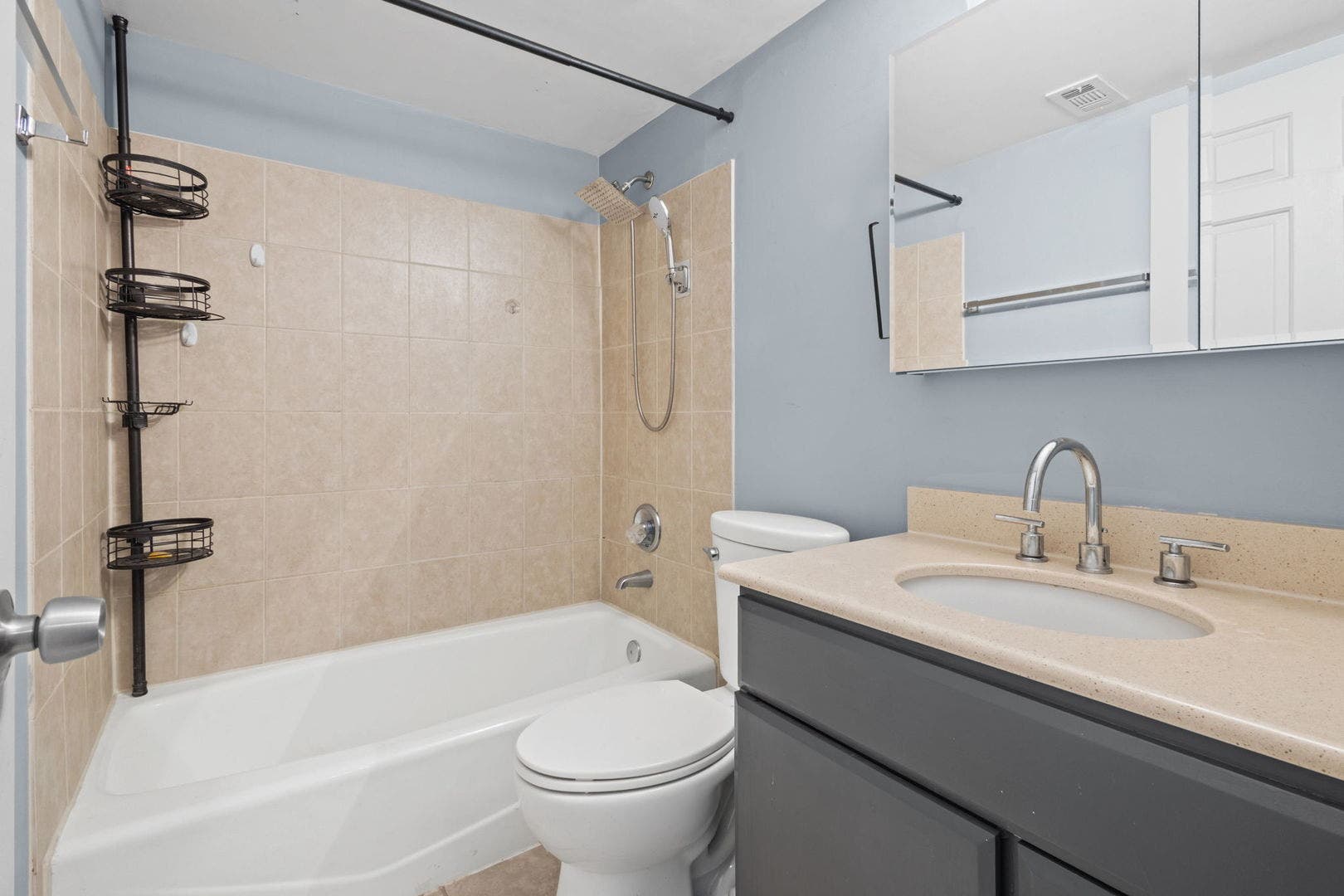 2815 Glenwood Lansing Road, #205, Lynwood, IL 60411 2815 Glenwood Lansing Road, #205, Lynwood, IL 60411
