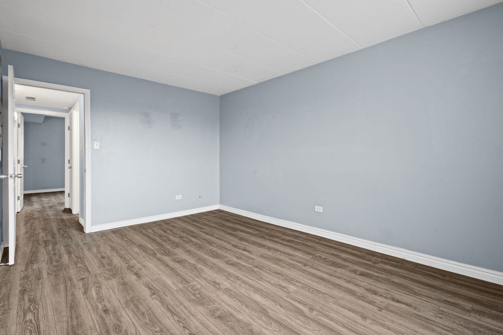 2815 Glenwood Lansing Road, #205, Lynwood, IL 60411 2815 Glenwood Lansing Road, #205, Lynwood, IL 60411