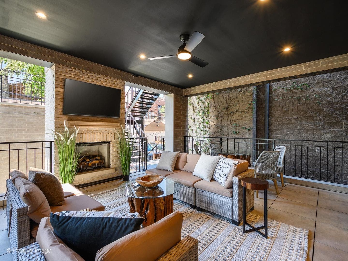 1934 N Halsted Street, #1, Chicago, IL 60614
