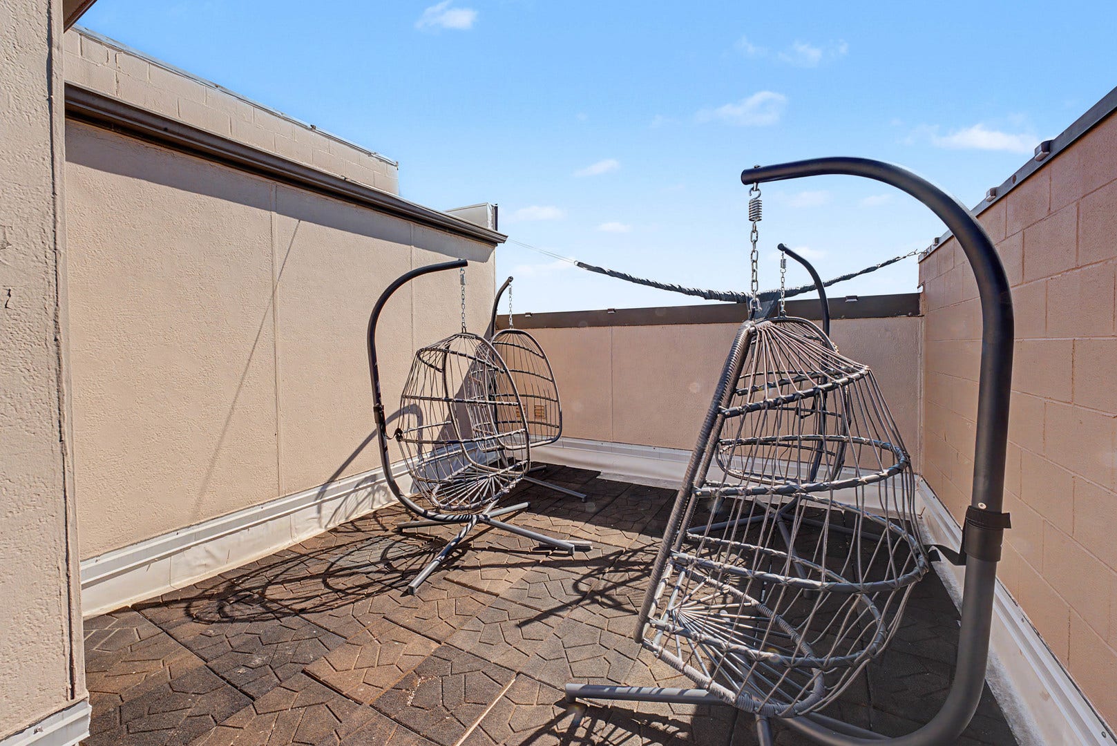 922 Warren Avenue, #103, Downers Grove, IL 60515