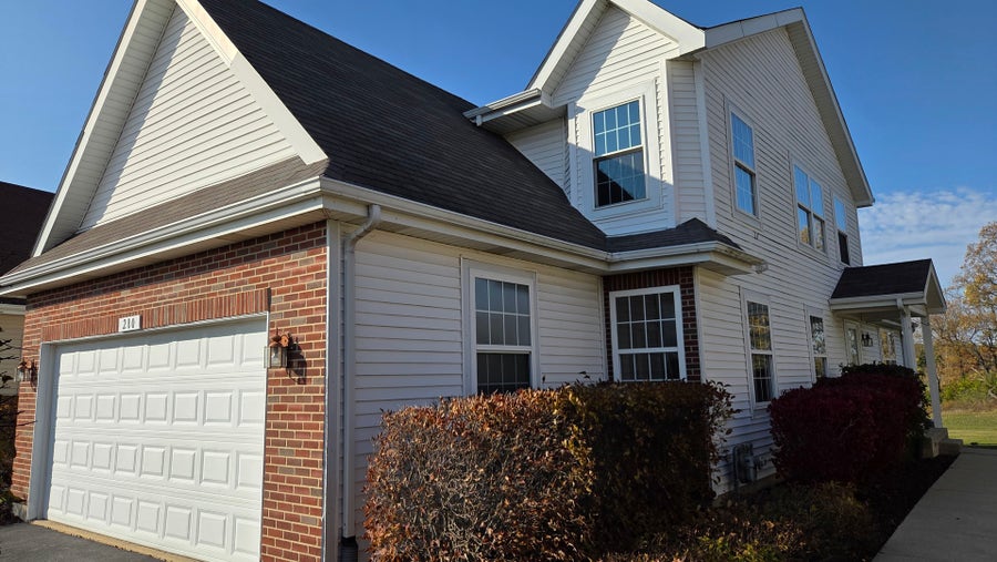 Property photo for 280 Sunset Boulevard, Beecher, IL