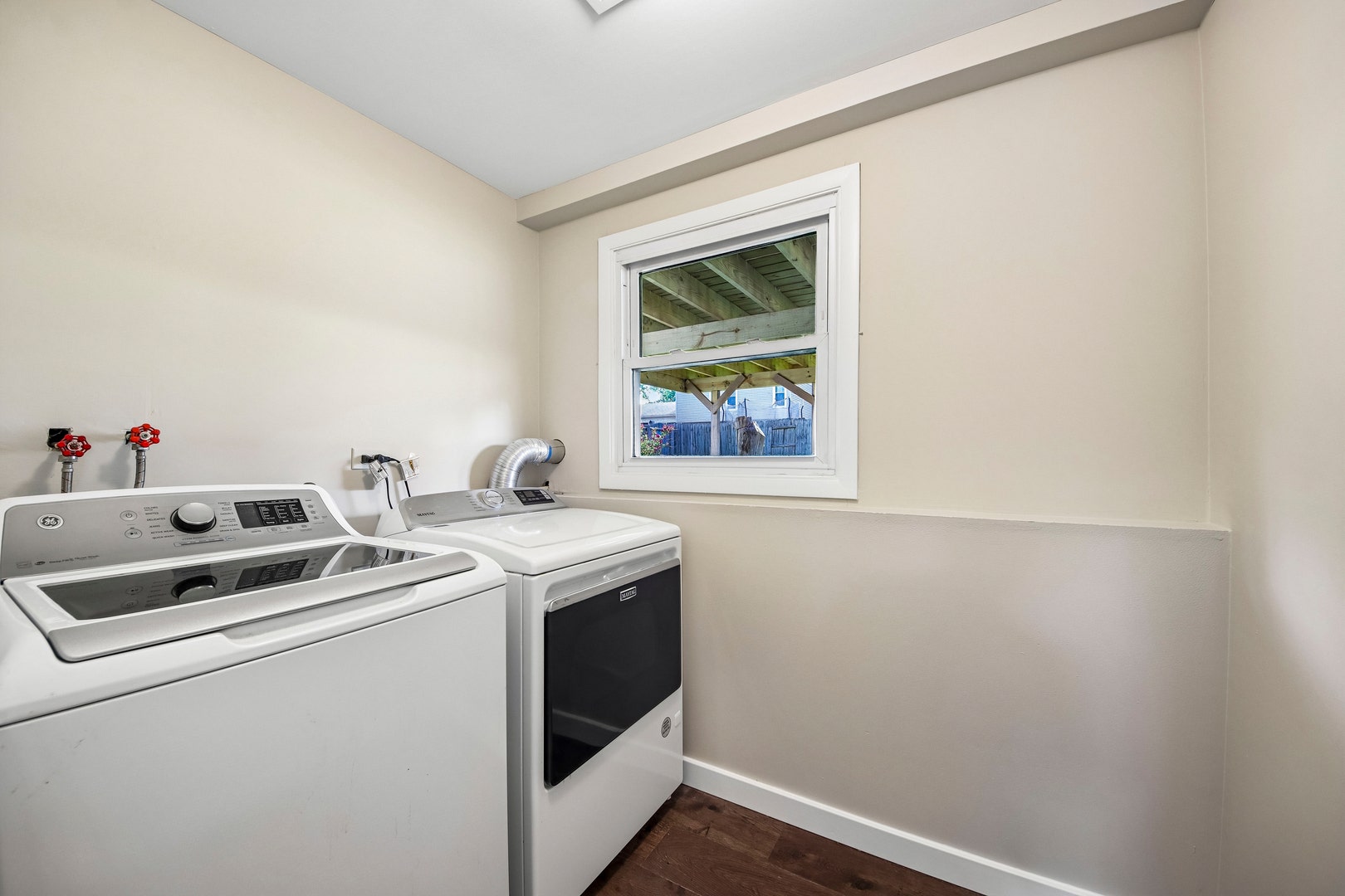 420 Justine Avenue, Bolingbrook, IL 60440