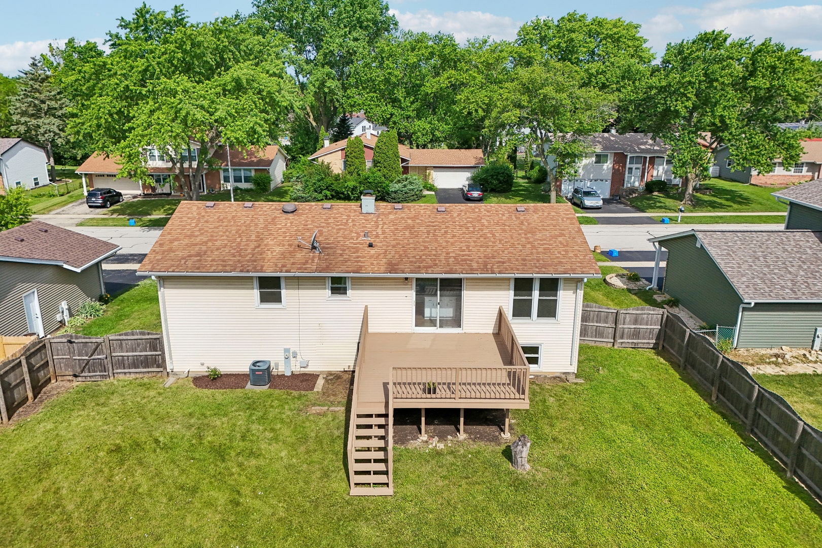 420 Justine Avenue, Bolingbrook, IL 60440