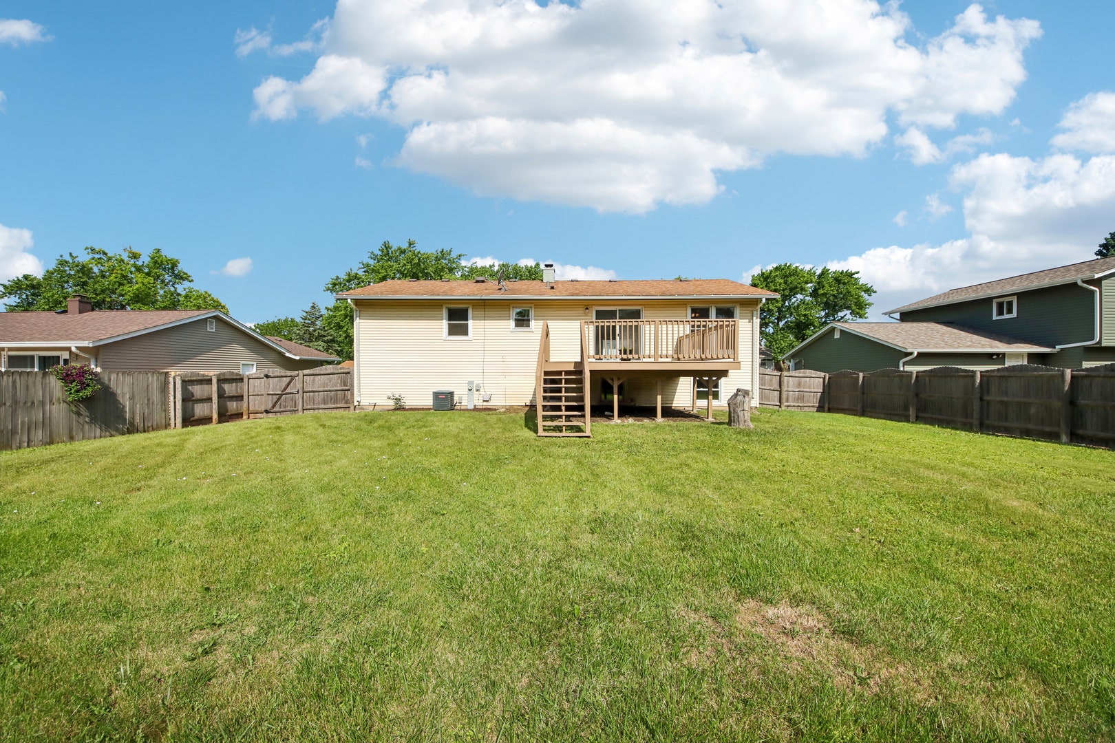 420 Justine Avenue, Bolingbrook, IL 60440