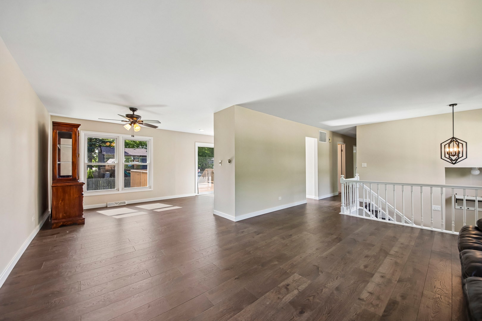 420 Justine Avenue, Bolingbrook, IL 60440