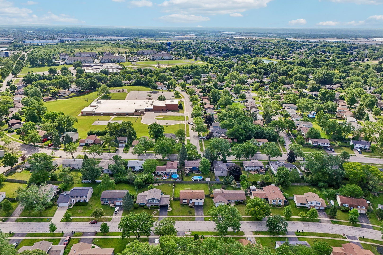 420 Justine Avenue, Bolingbrook, IL 60440